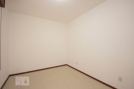 Quarto de apartamento para alugar com 1 quarto, 40m² em Santa Cecília, Porto Alegre