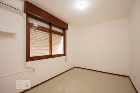 Quarto de apartamento para alugar com 1 quarto, 40m² em Santa Cecília, Porto Alegre