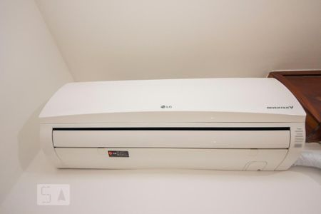 Ar do Quarto de apartamento para alugar com 1 quarto, 40m² em Santa Cecília, Porto Alegre