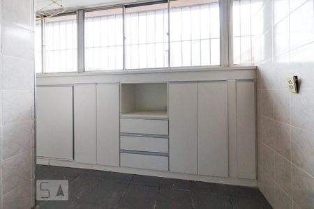 Apartamento para alugar com 64m², 3 quartos e 1 vagaCozinha - armários
