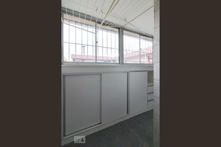 Apartamento para alugar com 64m², 3 quartos e 1 vagaÁrea de serviço