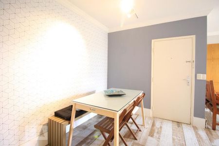 Apartamento à venda com 65m², 2 quartos e 1 vaga Apartamento à venda com 65m², 2 quartos e 1 vagaSala