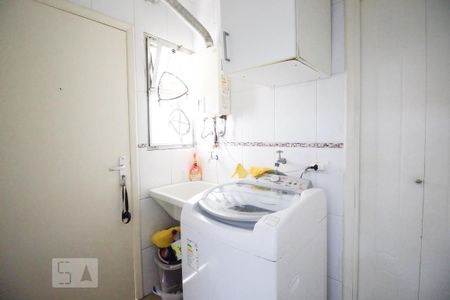 Apartamento à venda com 65m², 2 quartos e 1 vaga Apartamento à venda com 65m², 2 quartos e 1 vagaLavanderia