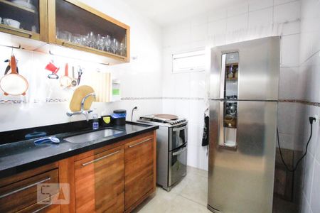 Apartamento à venda com 65m², 2 quartos e 1 vaga Apartamento à venda com 65m², 2 quartos e 1 vagaCozinha
