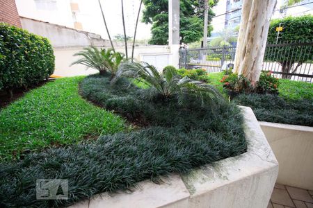 Apartamento à venda com 65m², 2 quartos e 1 vaga Apartamento à venda com 65m², 2 quartos e 1 vagaEntrada