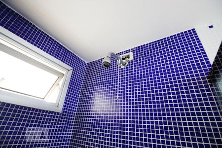 Apartamento à venda com 65m², 2 quartos e 1 vaga Apartamento à venda com 65m², 2 quartos e 1 vagaBanheiro