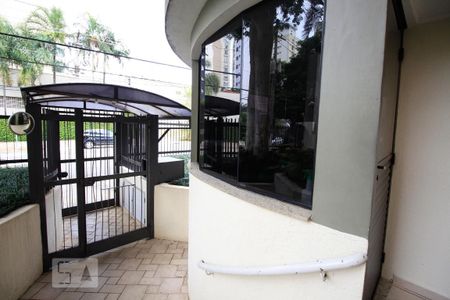 Apartamento à venda com 65m², 2 quartos e 1 vaga Apartamento à venda com 65m², 2 quartos e 1 vagaEntrada