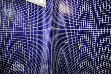 Apartamento à venda com 65m², 2 quartos e 1 vaga Apartamento à venda com 65m², 2 quartos e 1 vagaBanheiro