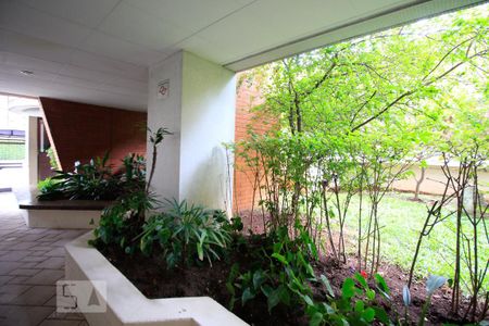 Apartamento à venda com 65m², 2 quartos e 1 vaga Apartamento à venda com 65m², 2 quartos e 1 vagaÁrea comum