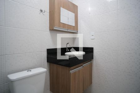 Banheiro de apartamento à venda com 2 quartos, 40m² em Jardim Triana, São Paulo