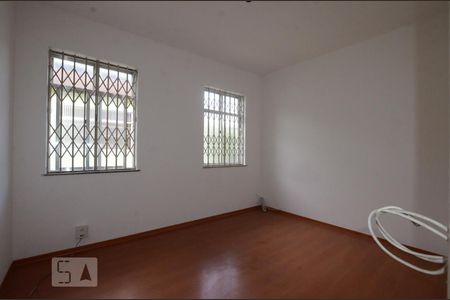 Casa para alugar com 90m², 2 quartos e 1 vagaQuarto 1