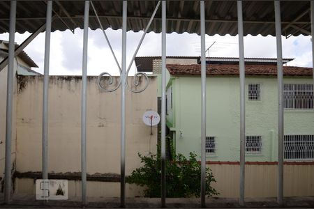 Casa para alugar com 90m², 2 quartos e 1 vagavista da