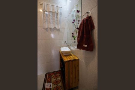 Casa à venda com 620m², 4 quartos e 2 vagasBanheiro 2