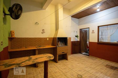 Casa à venda com 620m², 4 quartos e 2 vagasChurrasqueira