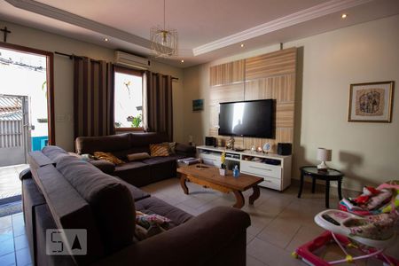 Sala 1 de casa à venda com 4 quartos, 620m² em Vila Campesina, Osasco