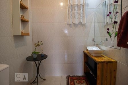 Casa à venda com 620m², 4 quartos e 2 vagasBanheiro 2