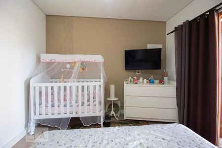 Casa à venda com 620m², 4 quartos e 2 vagasQuarto