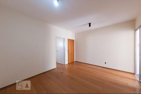 Sala de apartamento para alugar com 3 quartos, 100m² em Centro, Campinas