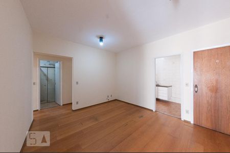 Sala de apartamento para alugar com 3 quartos, 100m² em Centro, Campinas