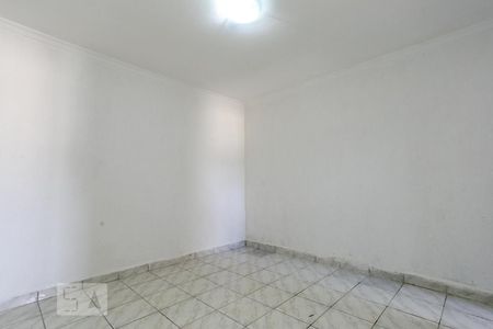 Quarto 1 de casa para alugar com 2 quartos, 60m² em Vila Pereira Cerca, São Paulo