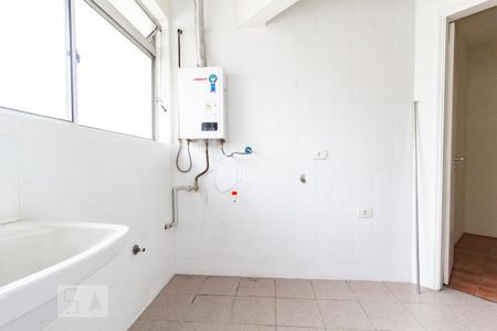 Apartamento para alugar com 120m², 3 quartos e 2 vagas Apartamento para alugar com 120m², 3 quartos e 2 vagasÁrea de Serviço