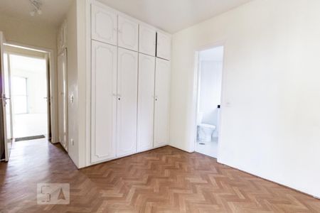 Apartamento para alugar com 120m², 3 quartos e 2 vagas Apartamento para alugar com 120m², 3 quartos e 2 vagasSuíte
