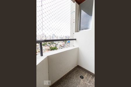 Apartamento para alugar com 120m², 3 quartos e 2 vagas Apartamento para alugar com 120m², 3 quartos e 2 vagasQuarto 2