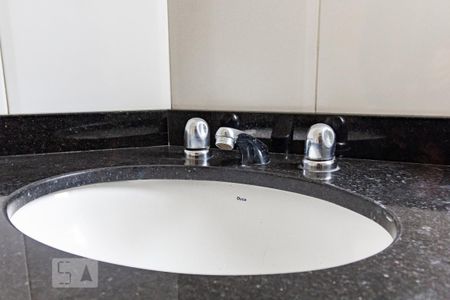 Apartamento para alugar com 120m², 3 quartos e 2 vagas Apartamento para alugar com 120m², 3 quartos e 2 vagasBanheiro da Suíte