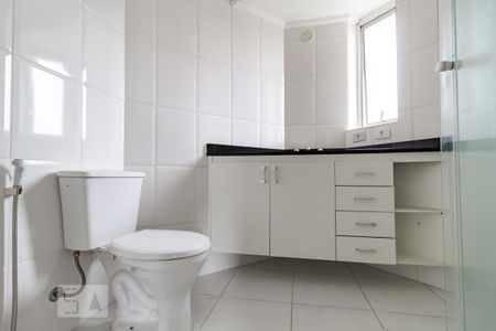Apartamento para alugar com 120m², 3 quartos e 2 vagas Apartamento para alugar com 120m², 3 quartos e 2 vagasBanheiro da Suíte