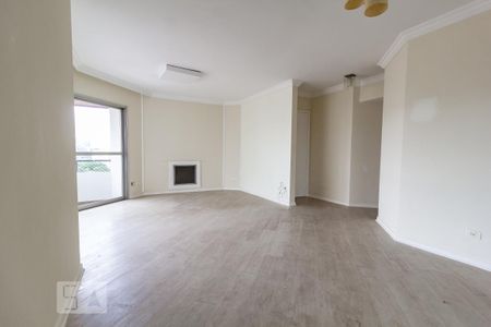 Apartamento para alugar com 120m², 3 quartos e 2 vagas Apartamento para alugar com 120m², 3 quartos e 2 vagasSala