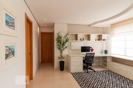 Apartamento à venda com 80m², 2 quartos e 2 vagas Apartamento à venda com 80m², 2 quartos e 2 vagasEscritório