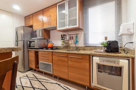 Apartamento à venda com 80m², 2 quartos e 2 vagas Apartamento à venda com 80m², 2 quartos e 2 vagasCozinha