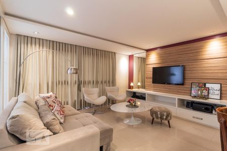 Sala de apartamento à venda com 2 quartos, 80m² em Passo da Areia, Porto Alegre