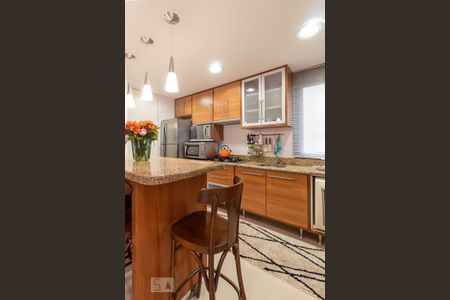 Apartamento à venda com 80m², 2 quartos e 2 vagas Apartamento à venda com 80m², 2 quartos e 2 vagasCozinha