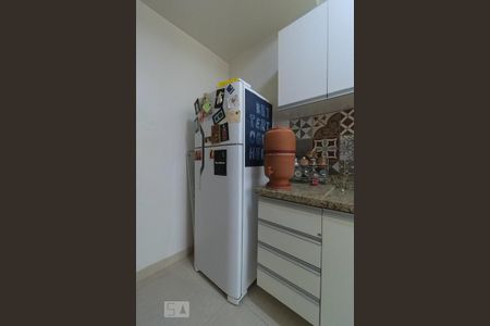Apartamento à venda com 60m², 2 quartos e sem vagaCozinha