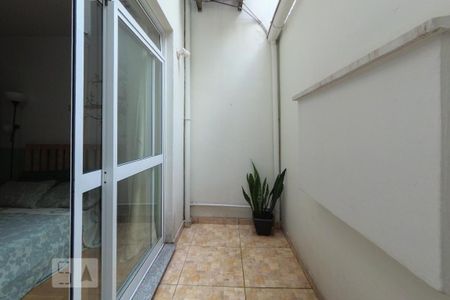 Apartamento à venda com 60m², 2 quartos e sem vagaVaranda