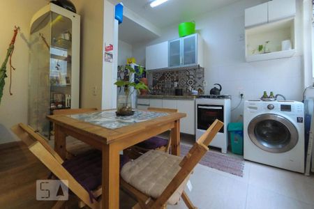 Apartamento à venda com 60m², 2 quartos e sem vagaCozinha