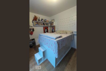 Quarto de apartamento para alugar com 2 quartos, 60m² em Floresta, Porto Alegre