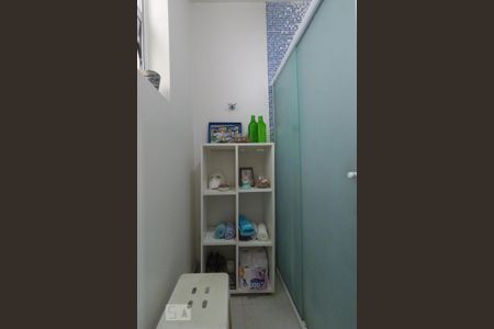 Apartamento à venda com 60m², 2 quartos e sem vagaBanheiro