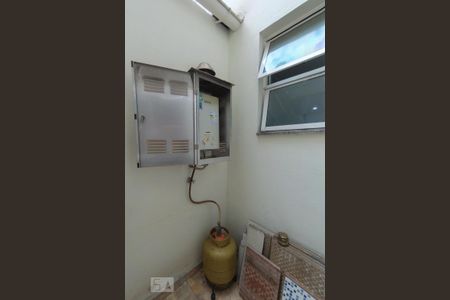 Apartamento à venda com 60m², 2 quartos e sem vagaVaranda