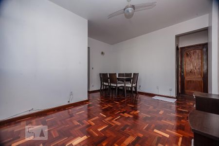 Sala de apartamento para alugar com 2 quartos, 95m² em Icaraí, Niterói