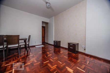 Sala de apartamento para alugar com 2 quartos, 95m² em Icaraí, Niterói