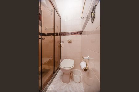 Apartamento para alugar com 95m², 2 quartos e 1 vaga Apartamento para alugar com 95m², 2 quartos e 1 vagaBanheiro da Suíte