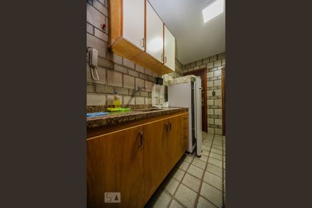 Apartamento para alugar com 95m², 2 quartos e 1 vaga Apartamento para alugar com 95m², 2 quartos e 1 vagaCozinha