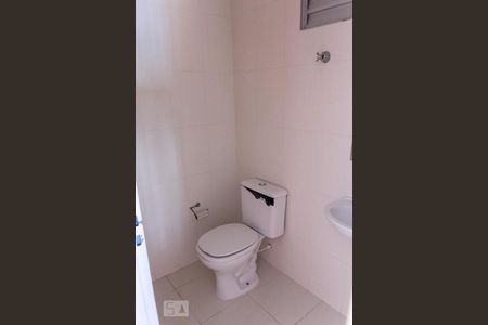 Casa de condomínio para alugar com 78m², 3 quartos e 2 vagasLavabo