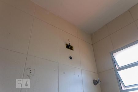 Casa de condomínio para alugar com 78m², 3 quartos e 2 vagasBanheiro