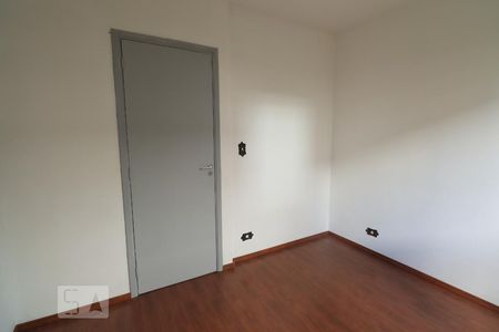 Quarto 1 de apartamento para alugar com 2 quartos, 57m² em Jardim Stetel, Santo André