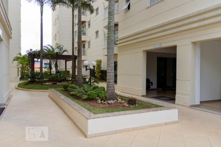 Apartamento para alugar com 69m², 2 quartos e 2 vagasEntrada
