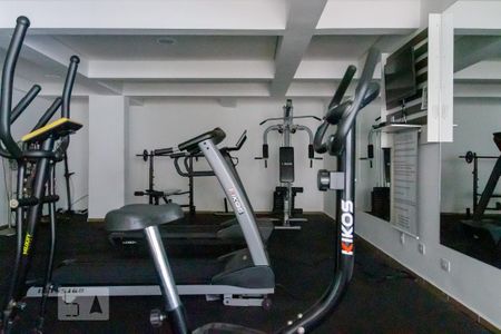 Apartamento para alugar com 69m², 2 quartos e 2 vagasÁrea comum - Academia
