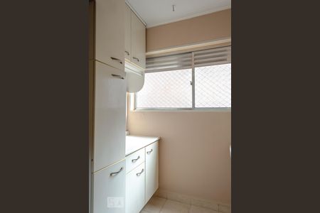 Apartamento à venda com 62m², 2 quartos e 1 vagaÁrea de serviço